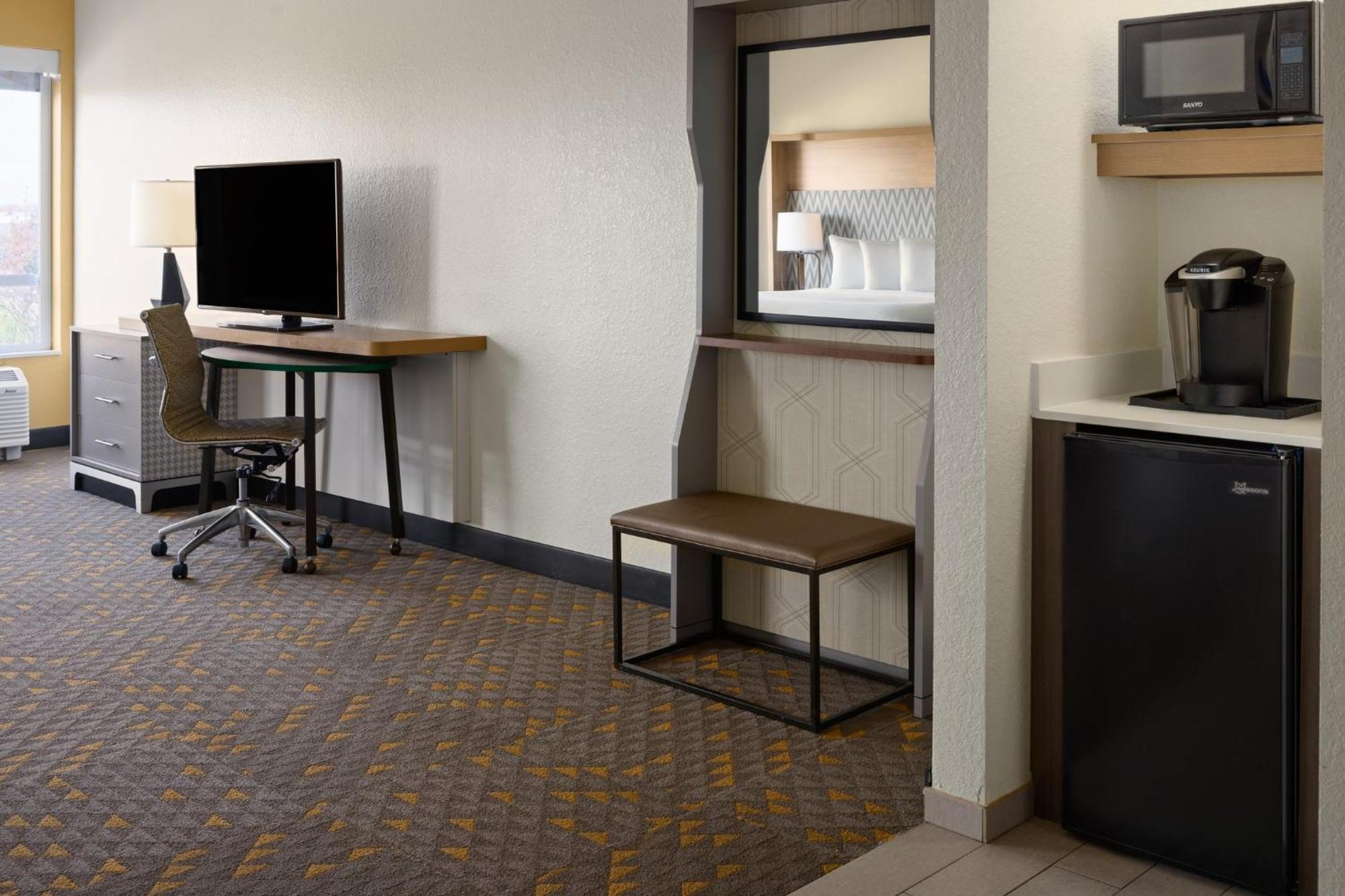 Holiday Inn Pearl - Jackson Area By Ihg Dış mekan fotoğraf